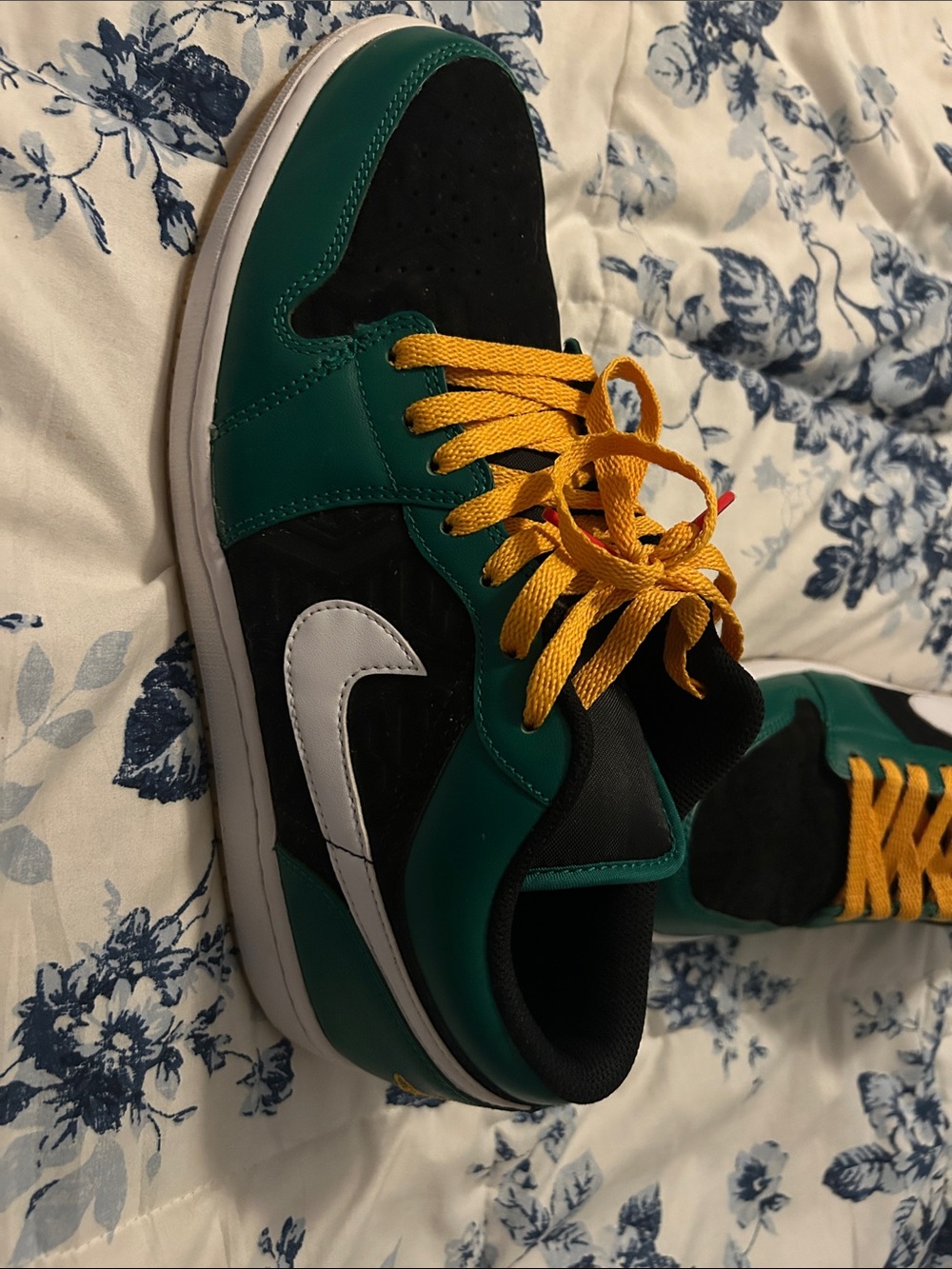 Holiday special air Jordan 1 low